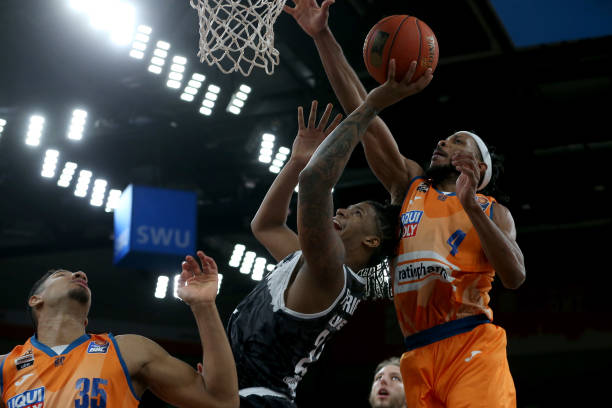 是这场比赛 是这场比赛