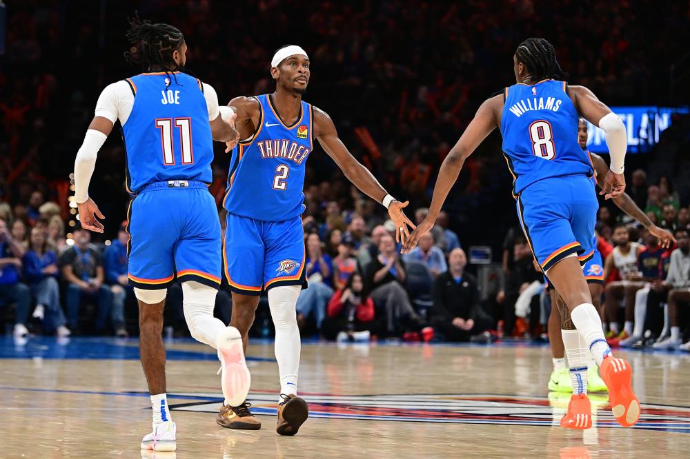 拉开了两队 拉开了两队