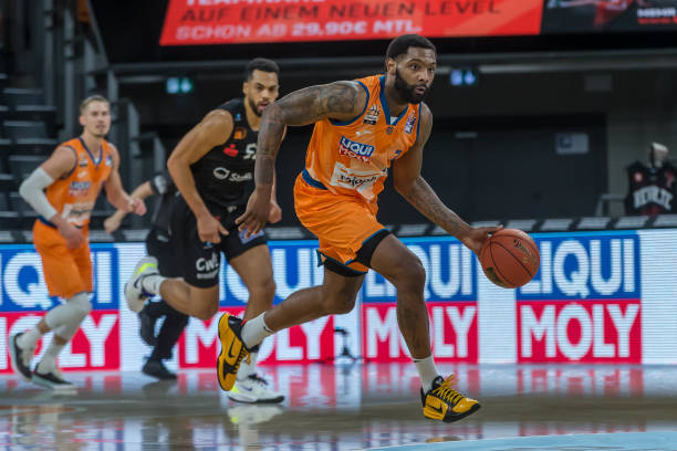 仅仅是技战 仅仅是技战